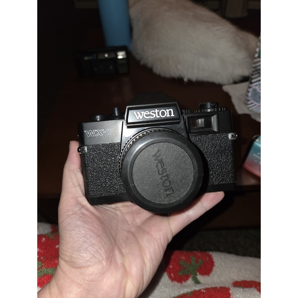 Vintage 1980s Weston WX-7 35mm Film Camera Made In Taiwan